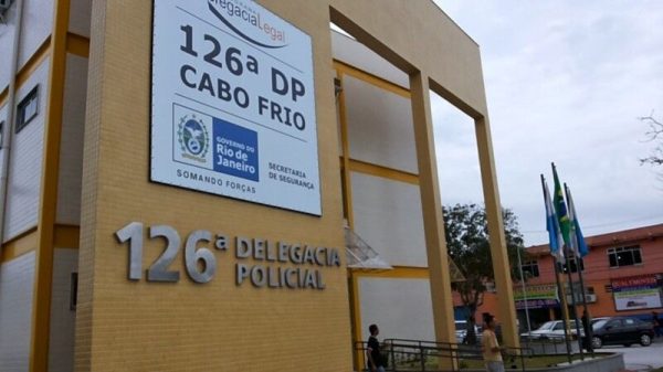 Ambulante morre ao ser baleado durante discussão em Cabo Frio