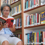 Em comemoração ao Dia Internacional da Doação de Livros, celebrado no dia 14 de fevereiro, a Rede de Bibliotecas Sesc RJ arrecadará doações de livros até o final do mês para serem destinados a instituições, salas de leitura e bibliotecas. As equipes técnicas das bibliotecas estarão a postos para realizar a análise imediata dos itens em cada intenção de doação para que seja garantida a qualidade da arrecadação.