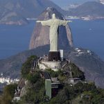 Homem morre ao passar mal nas escadarias do Cristo Redentor