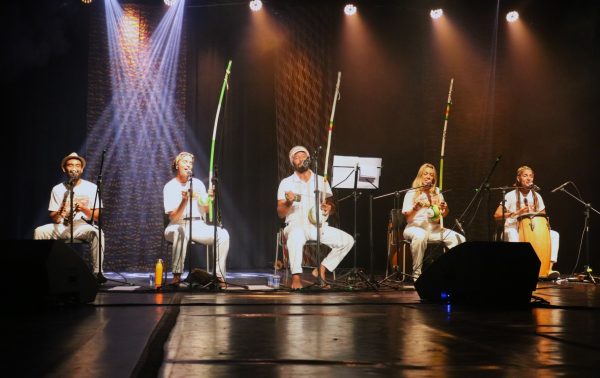 Sopro de Gaia apresenta o espetáculo ‘Firma o Tambor’ a preços populares no Rio