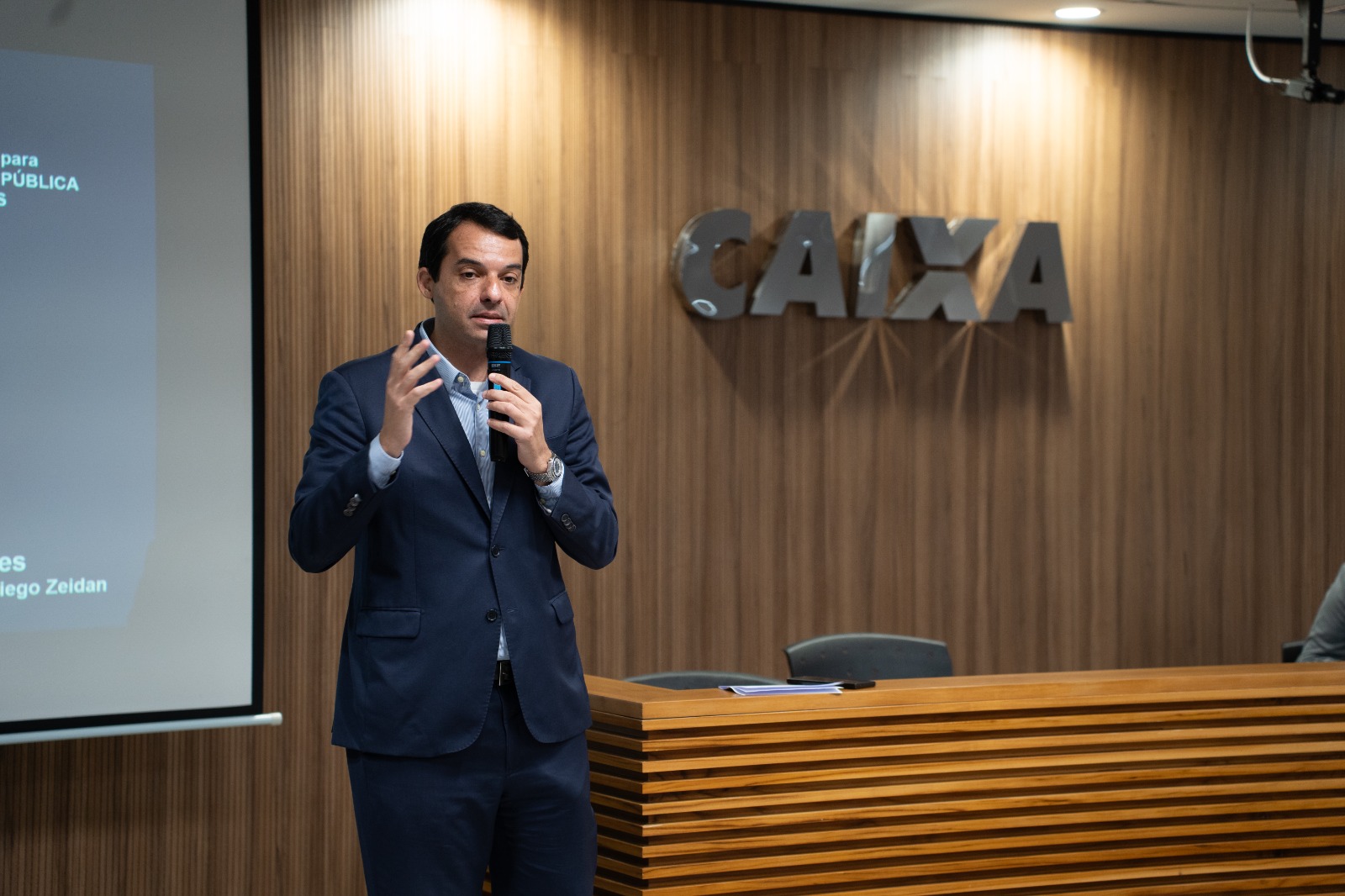 O secretário de Desenvolvimento Urbano e Licenciamento, Gustavo Guerrante., no evento da Caixa Econômica: anúncio de linha de crédito para retrofit, que vai beneficiar, e muito, o novo Centro