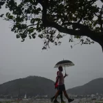 Último fim de semana do verão tem previsão de chuva no Rio