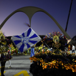 A Acadêmicos de Niterói se consagra como a grande campeã da Série Ouro do carnaval 2025. Com o enredo "Vixe Maria", a azul e branca da cidade sorriso exaltou a cultura popular das quadrilhas de festa junina na Marquês de Sapucaí e desembarcou em Maracanaú, no Ceará, onde é realizado um dos maiores São João do mundo.