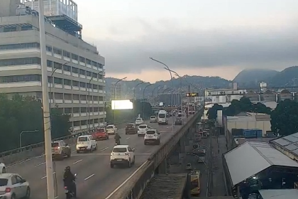 Previsão é de céu nublado e pancadas de chuva nesta segunda