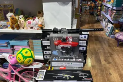 Polícia Civil apreende 500 armas de gel em lojas de brinquedos