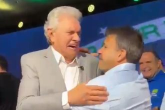 Os Caiado: o governador Ronaldo e seu primo, o presidente da Câmara do Rio, Carlo: vereador foi ao lançamento da candidatura do governador de Goiás à Presidência da República