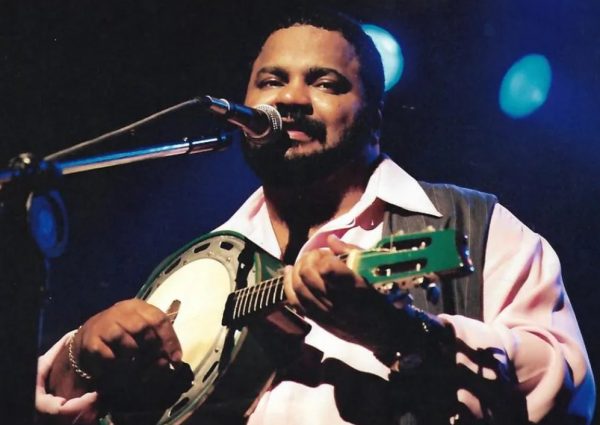 Morre Arlindo Cruz, um dos maiores sambistas brasileiros