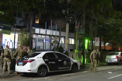 Polícia faz buscas por acusados de roubos e assassinatos em Vila Isabel