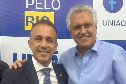O deputado Cláudio Caiado e o primo, o governador de Goiás, Ronaldo Caiado: família unida nas eleições de 2026?