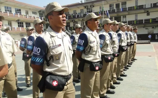 Câmara aprova projeto que garante meia-entrada para agentes de segurança em eventos no Rio
