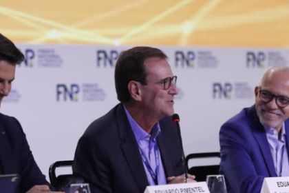 O prefeito do Rio, Eduardo Paes (PSD), foi eleito presidente da Frente Nacional de Prefeitas e Prefeitos (FNP), para o biênio de abril de 2025 a abril de 2027. Paes tomou posse na 87ª Reunião Geral, em Brasília, nesta segunda-feira (7).