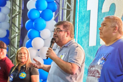 O Supremo Tribunal Federal (STF) adiou novamente o julgamento que pode definir o futuro de Dr. Rubão (Podemos) à frente da Prefeitura de Itaguaí. É a terceira vez que o plenário da corte posterga a decisão que definirá se a substituição de um prefeito, por breve período, em razão de decisão judicial, é causa legítima da inelegibilidade para um segundo mandato consecutivo.