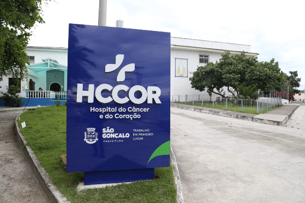 Um programa de cuidado do infarto agudo do miocárdio, implantado pela Prefeitura de São Gonçalo, foi destaque na 5ª Mostra Estadual de Práticas de Saúde, apresentada na Fiocruz na última terça-feira (29). De 179 trabalhos inscritos, apenas 24 foram selecionados para apresentação e o município ficou em sexto lugar, comemorando a redução da taxa de mortalidade por infarto.