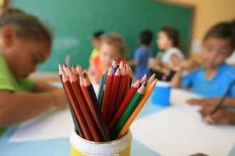 A educação de Saquarema vai entrar em obras. A prefeitura abriu licitação para a execução de um complexo educacional no município, com prazo para 18 meses. O contemplado receberá um valor estimado de R$ 51,7 milhões.