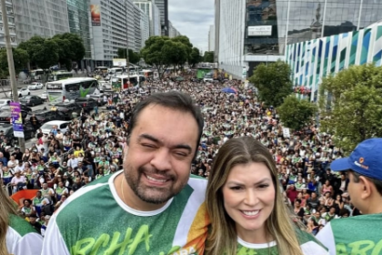 Com Castro e família Reis em peso, políticos marcam presença na Marcha para Jesus