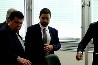 Indicado ao TCE, Thiago Pampolha chega à Alerj para sabatina