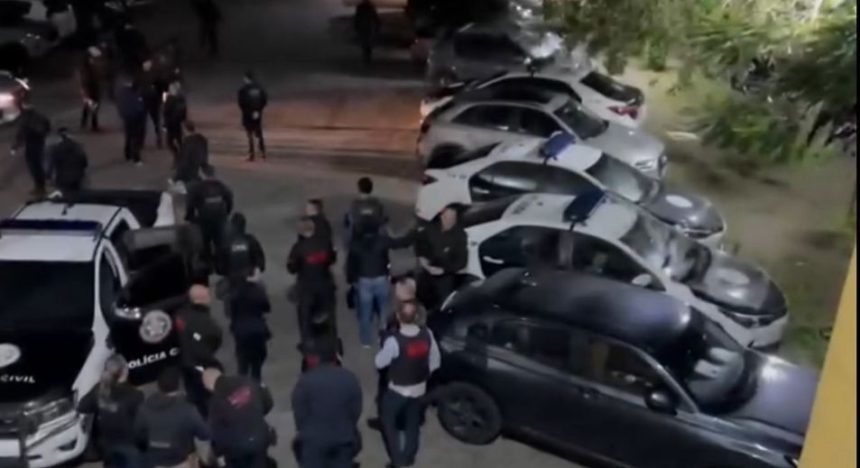 MP faz buscas por traficantes do Comando Vermelho acusados de tortura em Teresópolis