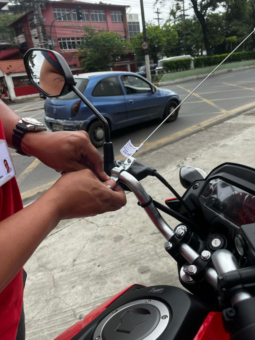 Maio Amarelo: Niterói promove ação especial para proteger motociclistas no trânsito