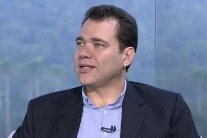 O vereador oposicionista Paulo Messina, do PL, fez um requerimento de informações sobre a ideia do prefeito Eduardo Paes (PSD) de abrir mão de parte dos royalties do Rio
