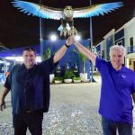 O presidente da Portela, Fábio Pavão, e seu vice, o ex-presidente Luís Carlos Magalhães: a dupla anunciou, no início da tarde desta segunda-feira (05), que desistiu da candidatura ao comando da azul e branca de Madureira