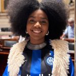 Câmara Fashion Week 2: com camisa de time europeu, Thaís Ferreira 'responde' Talita Galhardo