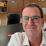 O prefeito Eduardo Paes (PSD) reagiu contra o movimento dos moradores de Botafogo contra a construção de um hospital da Prevent Senior na Avenida Pasteur: "estou atento!" -