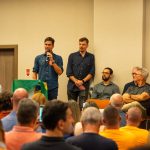 Luiz Lima discursa na solenidade de filiação ao partido Novo, no último sábado (10), no Porto Maravilha