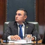 Willian Coelho, do nanico DC, é o vice e está cotado, pelos colegas de plenário, para a presidência da Câmara do Rio quando o atual comandante Carlo Caiado (PSD) deixar o posto