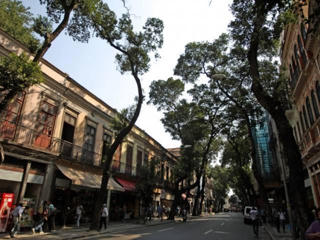 Casarões do Centro: o prefeito Eduardo Paes (PSD) está prestes a divulgar um plano para a recuperação de imóveis abandonados na cidade