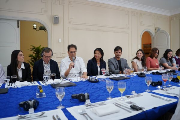 O presidente da Ademi-RJ, Marcos Saceanu, durante apresentação do Internacional Finance Corporation (IFC), do Banco Mundial, a representantes de grandes empresas do mercado imobiliário