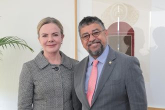Quaquá desiste de concorrer à presidência nacional do PT