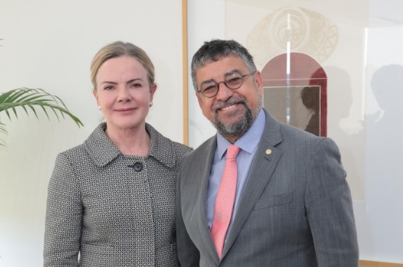 Quaquá desiste de concorrer à presidência nacional do PT
