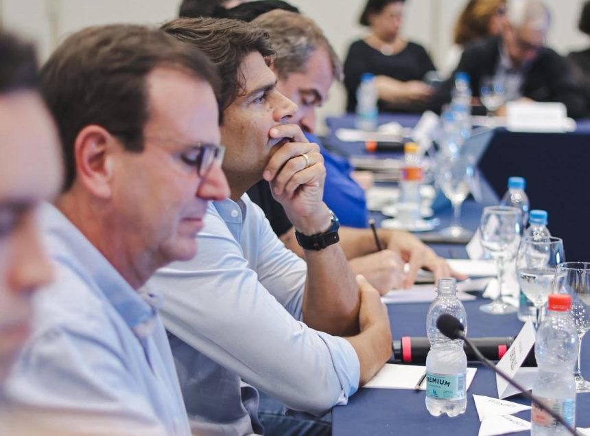 O presidente do PSD, Pedro Paulo, defende que prefeito Eduardo Paes rompa a aliança com o PT se não houver reciprocidade do partido de Lula: crise foi acirrada com as assinaturas de dois petistas num requerimento da oposição na Câmara do Rio