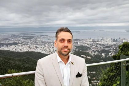 Câmara homenageia Quintino Freire, pioneiro do jornalismo digital no Rio