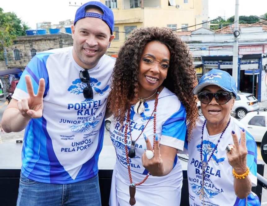 A chapa de Júnior Escafura, com NIlce Fran de vice, e a lendária porta-bandeira Vilma Nascimento como presidente de honra foi eleita para comandar a Portela neste domingo (25), numa eleição das mais disputadas da história da azul e branca de Madureira