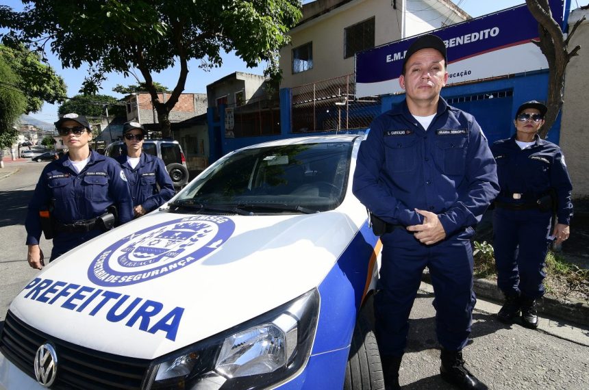 Secretário de Nova Iguaçu defende armar garis e agentes de trânsito