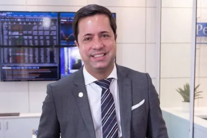 Dono da Petra Gold é alvo de operação da PF por venda ilegal de obras de arte