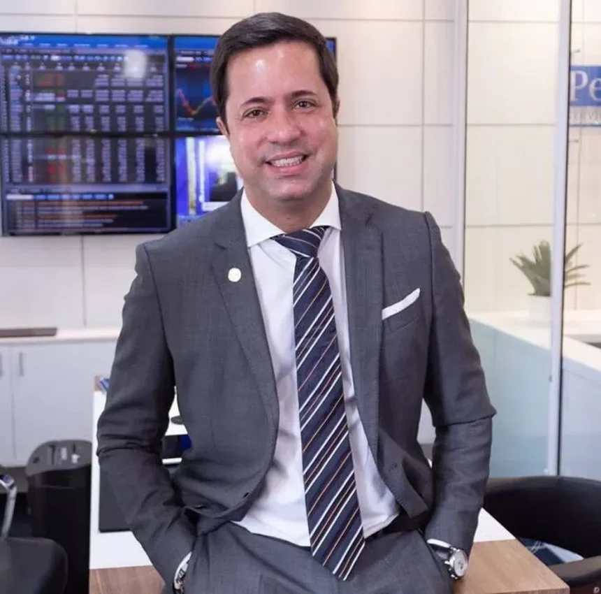 Dono da Petra Gold é alvo de operação da PF por venda ilegal de obras de arte