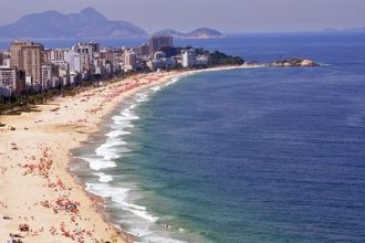 MPF pede demolição de quiosques irregulares em praias da Zona Sul