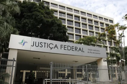 Justiça condena quatro por trabalho análogo à escravidão em restaurantes de Teresópolis