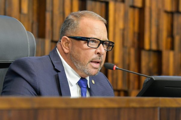 Presidente em exercício da Alerj, Guilherme Delaroli, nomeou novos superintendente e subdiretor do Departamento de Segurança