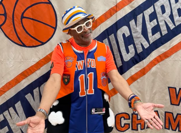 O cineasta norte-americano Spike Lee é o mais novo cidadão do Estado do Rio. A Assembleia Legislativa (Alerj) aprovou, em plenário, a concessão do título honorífico ao diretor, roteirista e produtor. A homenagem foi proposta pela deputada estadual Dani Balbi (PCdoB). A entrega oficial do título vai ocorrer ainda este ano, durante visita do diretor ao Rio.