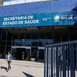 Milagre da multiplicação transforma um chefe em 12 subordinados na Saúde estadual