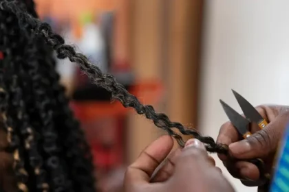 Dia da Pessoa Trancista celebra resistência, ancestralidade e empreendedorismo negro no Rio