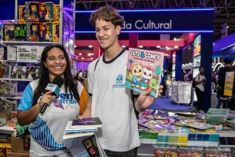 Jovem Repórter: estudantes da rede estadual fazem a cobertura jornalística da Bienal do Livro