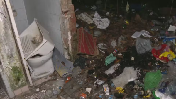 Depósito clandestino e insalubre é encontrado na antiga Casa de Saúde São Sebastião