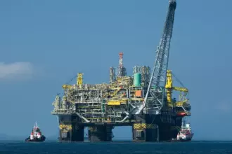 Firjan alerta para impacto de novas medidas fiscais na indústria do petróleo