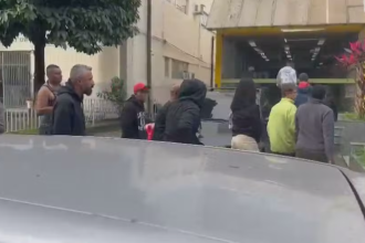 Polícia Civil resgata 62 pessoas em clínica ilegal no RJ; 11 são presos