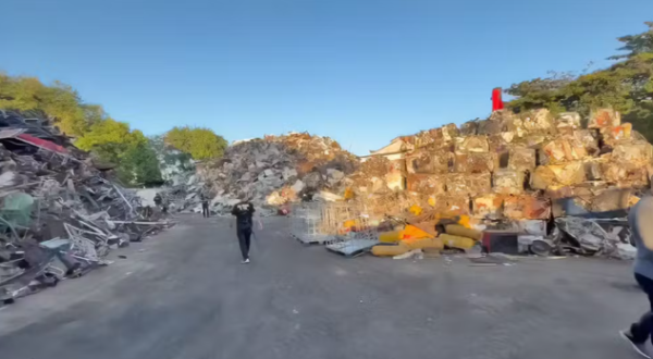 Ex-candidato à Prefeitura de Nilópolis é alvo de operação policial contra recicladoras que movimentaram R$ 2,5 bilhões