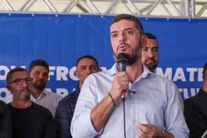 Bacellar no interior provoca Paes: só no atual governo ele já pediu três empréstimos
